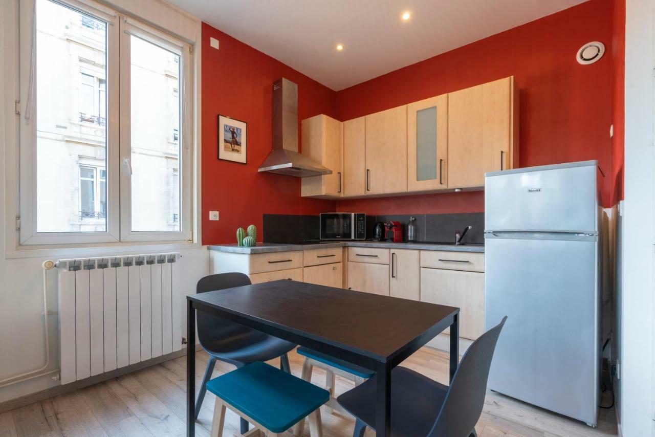 Studio Craffe Nancy - Calme Cosy Lumineux Et Parking Apartamento Exterior foto